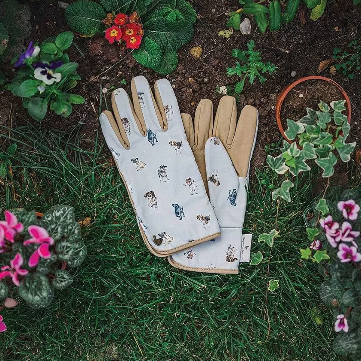 Accessories>Wrendale Designs Dog Garden Gloves