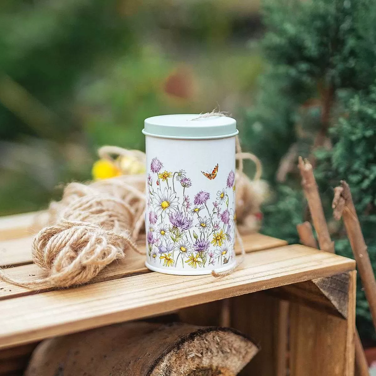 Accessories>Wrendale Designs Just Bee-Cause' Bee Garden String Tin