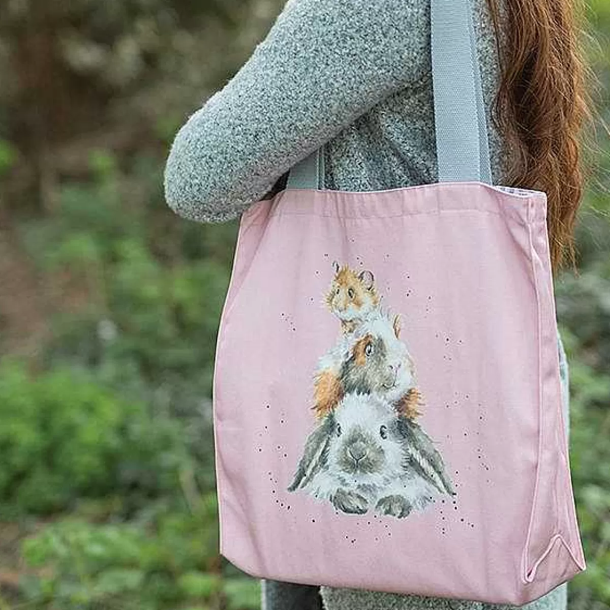 Canvas & Foldable Shopping Bags>Wrendale Designs Piggy In The Middle' Guinea Pig & Rabbit Canvas Bag